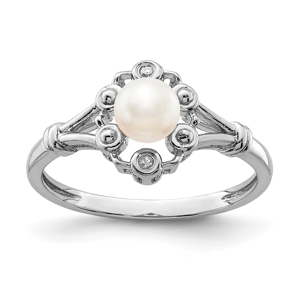 Sterling Silver Rhodium-plated FW Cultured Pearl & Diam. Ring (QBR22JUN-6)