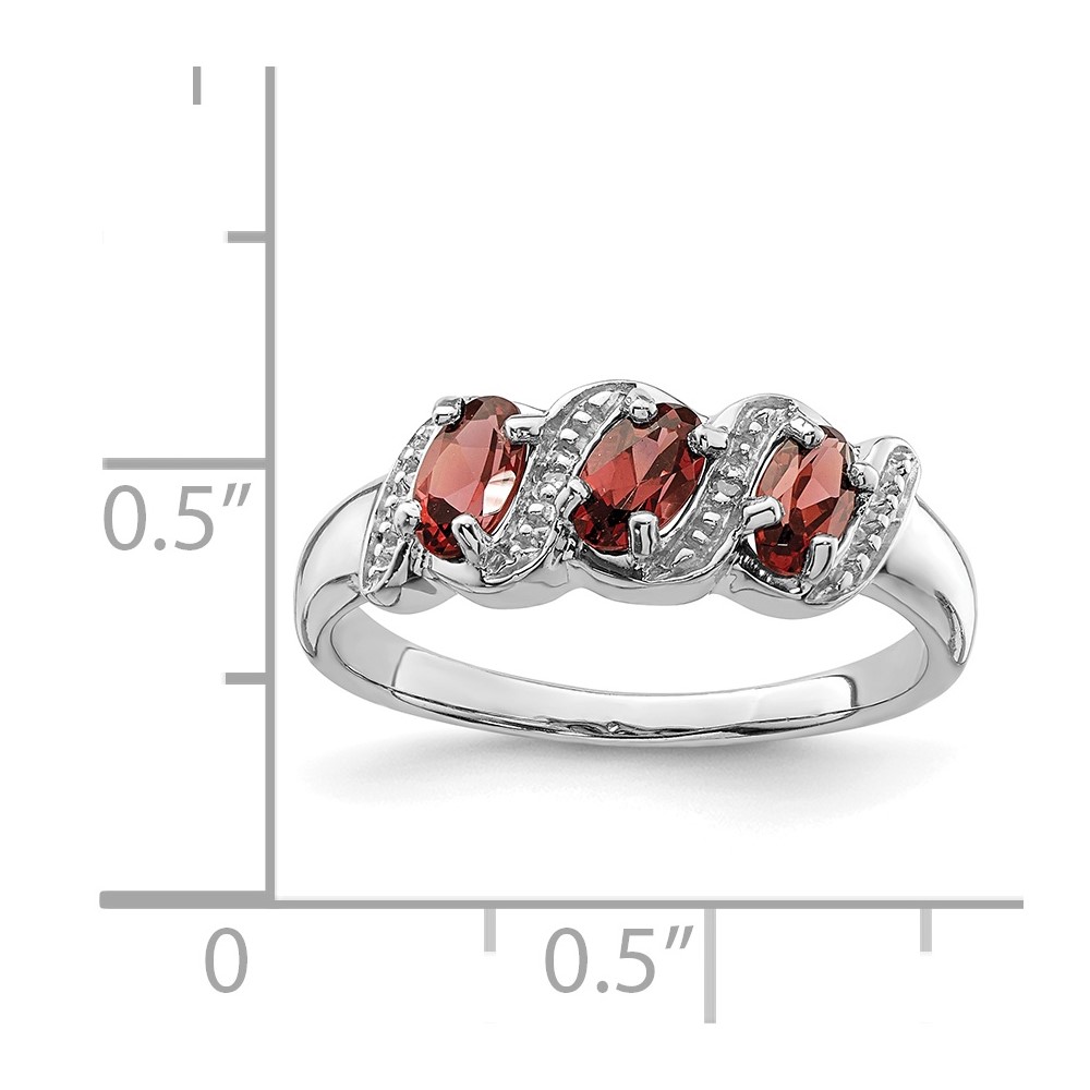Sterling Silver Rhodium-plated 3 Stone Garnet & Diamond Ring (QDX589-7)