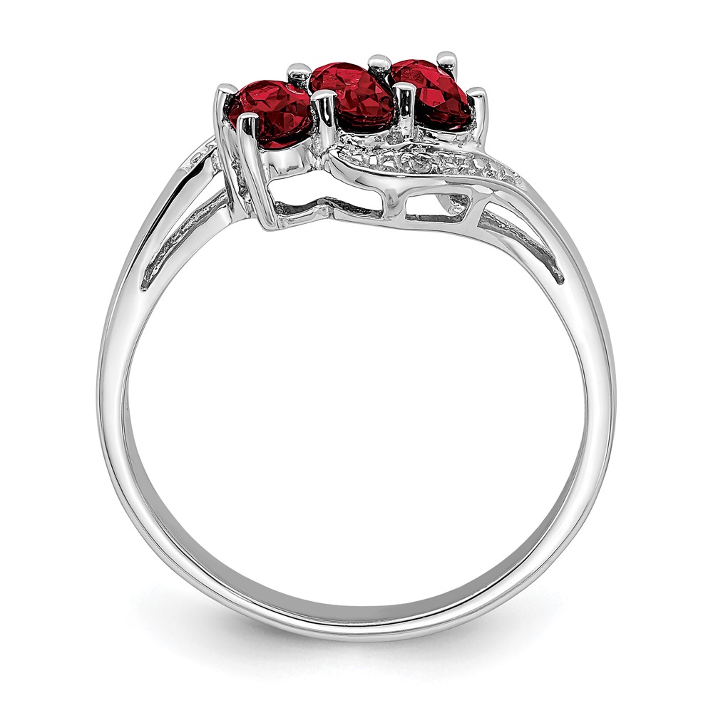 Sterling Silver Rhodium-plated 3 Stone Garnet & Diamond Ring (QDX590-6)