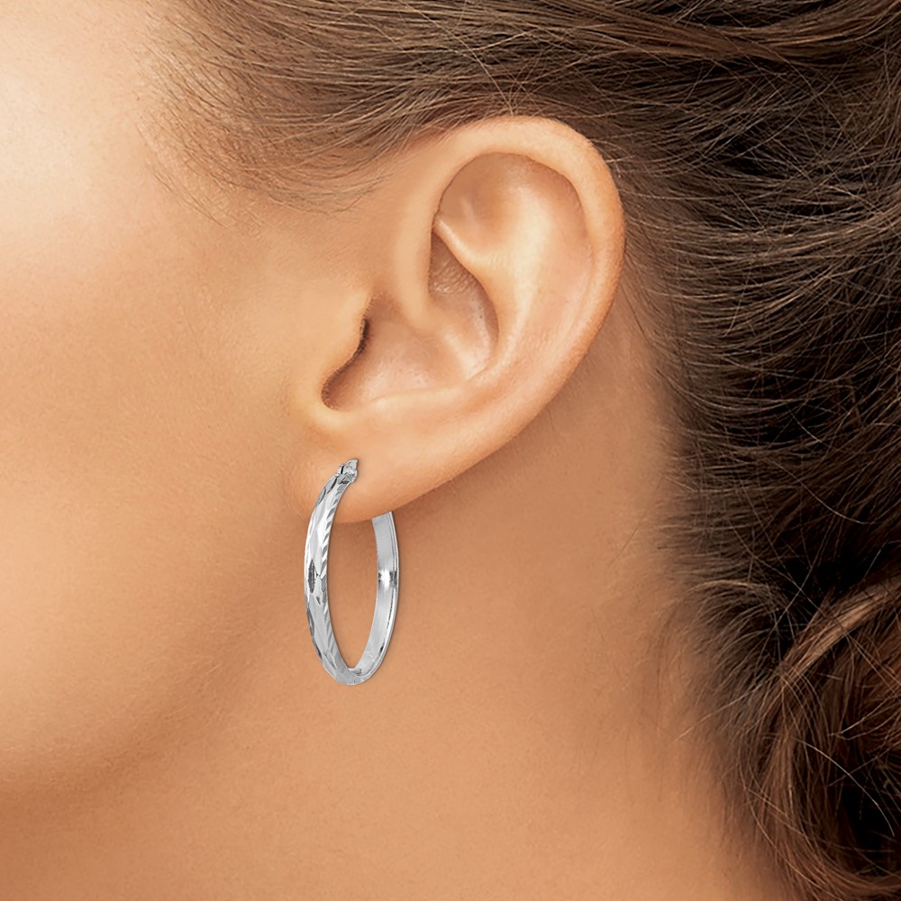 Sterling Silver Rhodium-plated 2.5mm Textured Round Hoops (QE11489)