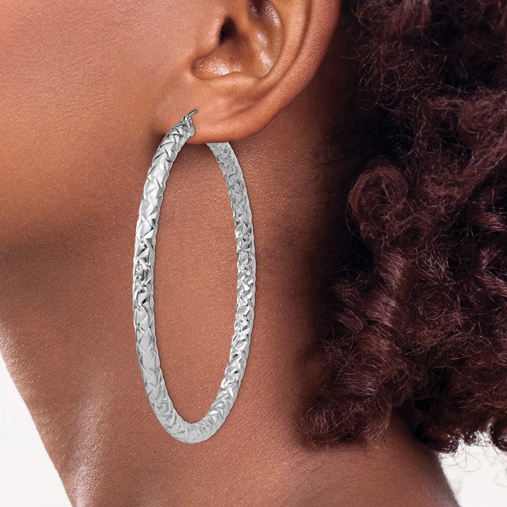 Sterling Silver Rhodium-plated Textured 4x65mm Hoop Earrings (QE11513)