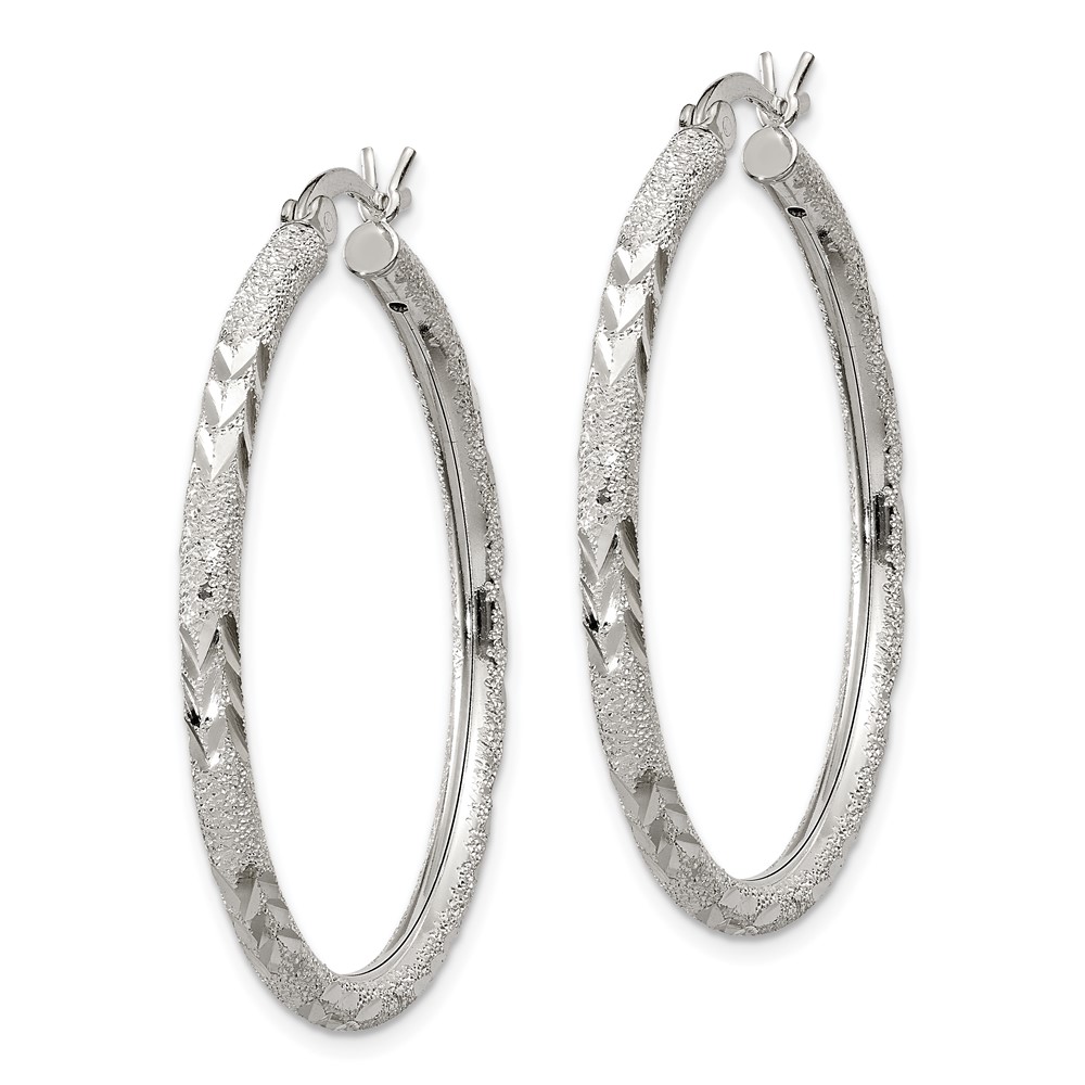 Sterling Silver 2.5mm Diamond-cut Laser-cut Hinged Hoop Earrings (QE11519)