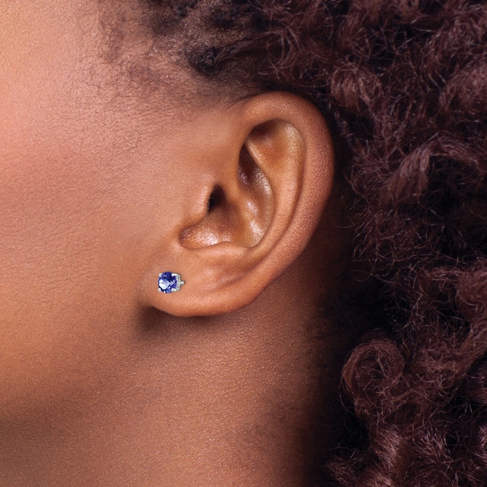 Sterling Silver Rhodium-plated Round Tanzanite Post Earrings (QE12621TZ)