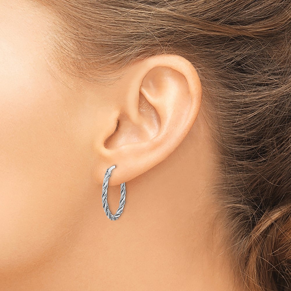 Sterling Silver Rhodium-plated 2.5mm Twisted Oval Hoop Earrings (QE14131)
