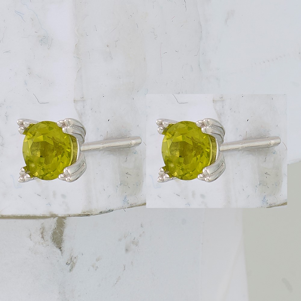 Sterling Silver Rhodium-plated Round 5mm Peridot Post Earrings (QE15118PE)