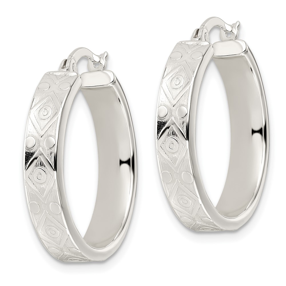 Sterling Silver Polished Geometric Design 5.25mm Round Hoop Earrings (QE15919)