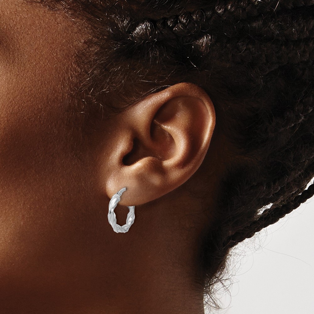 Sterling Silver Rhodium-plated Polished Twisted Hoop Earrings (QE16823)