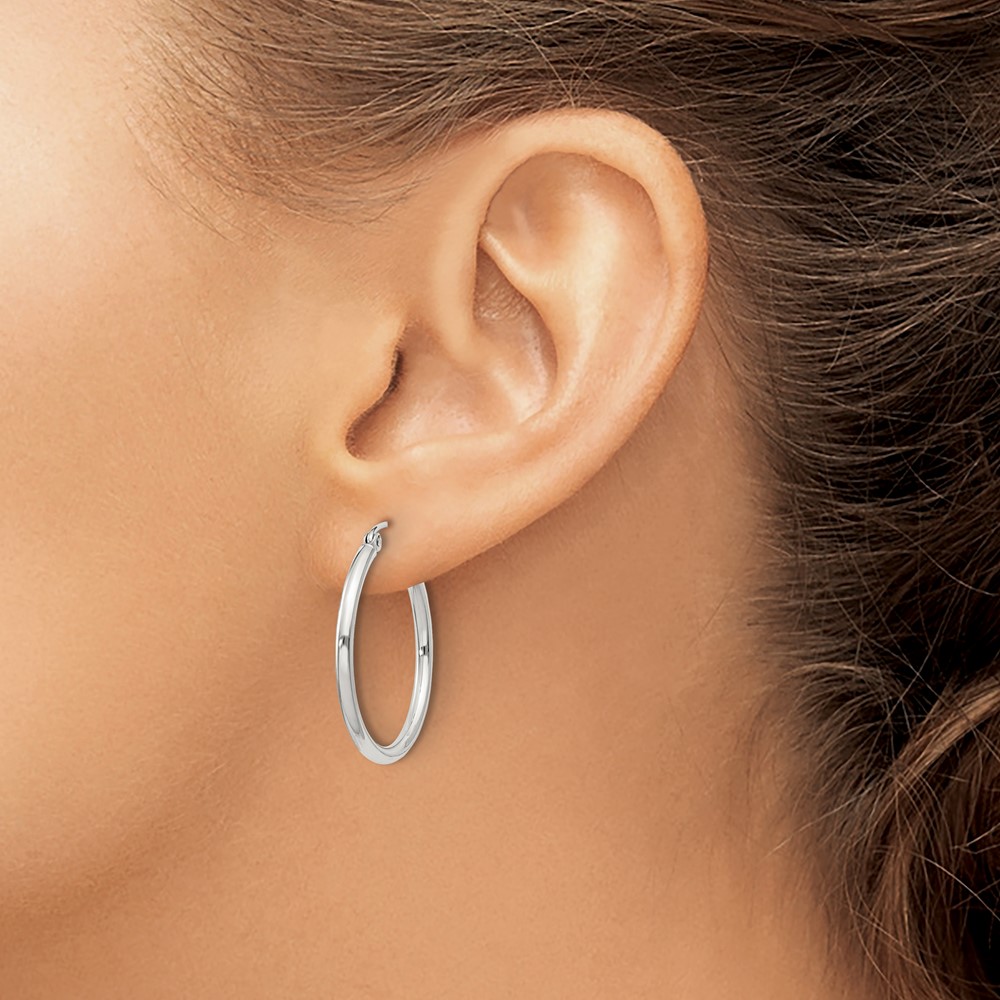 Sterling Silver 2mm Round Hoop Earrings (QE800SP)