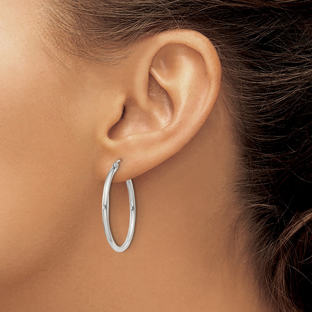 Sterling Silver 2mm Round Hoop Earrings (QE802SP)