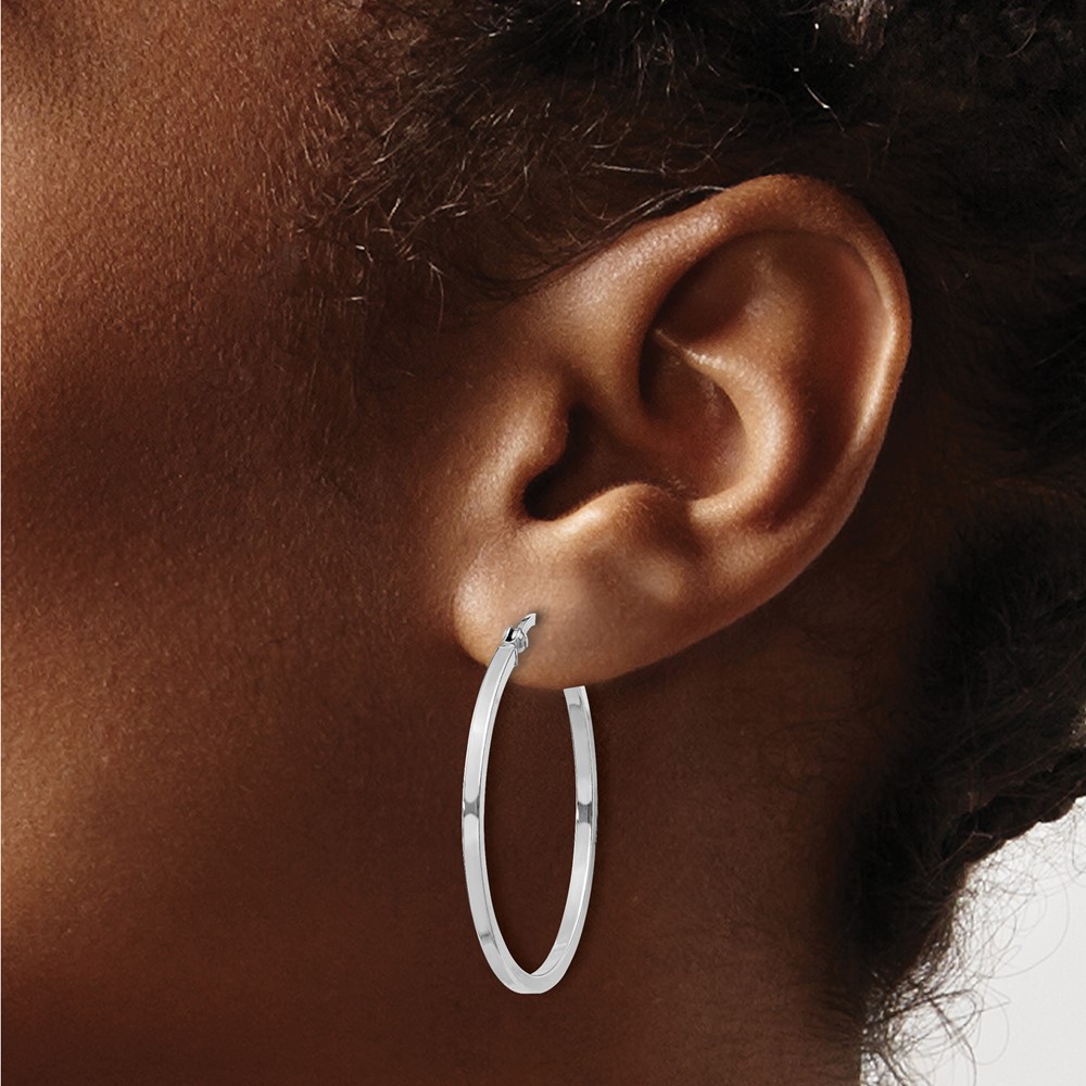 Sterling Silver Rhodium-plated 1.5x30mm Hoop Earrings (QE8098)