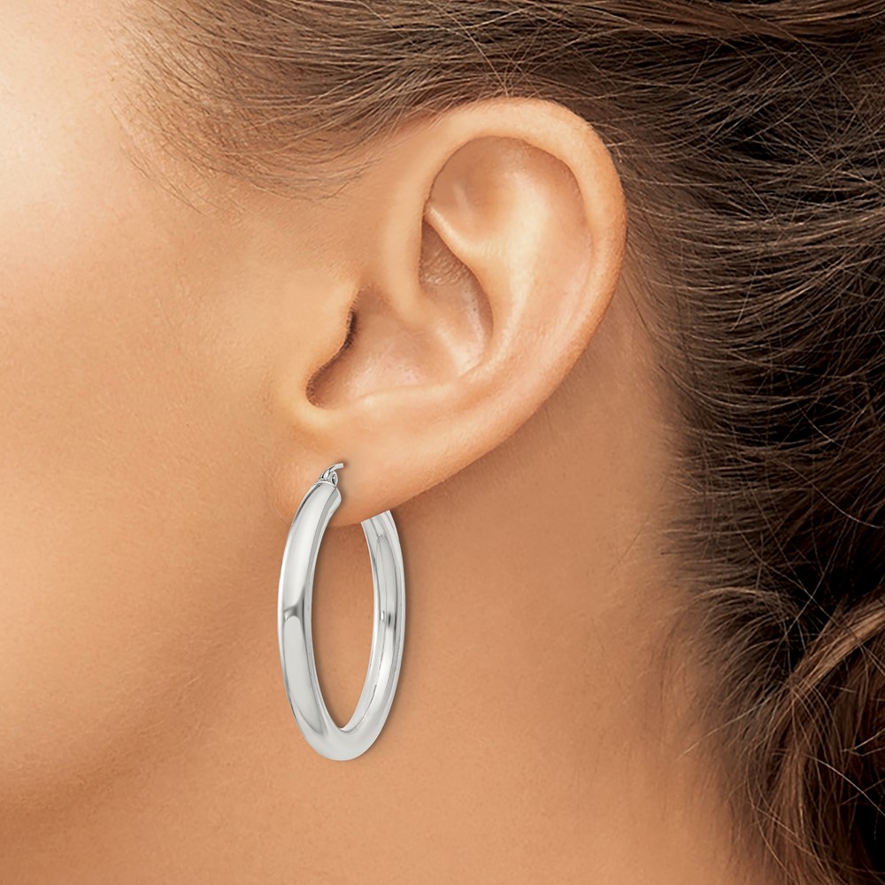 Sterling Silver 4mm Round Hoop Earrings (QE816SP)