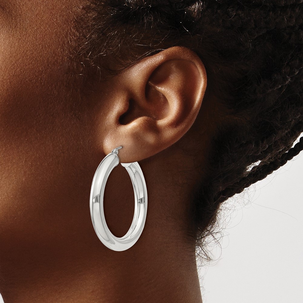 Sterling Silver 5mm Round Hoop Earrings (QE820SP)