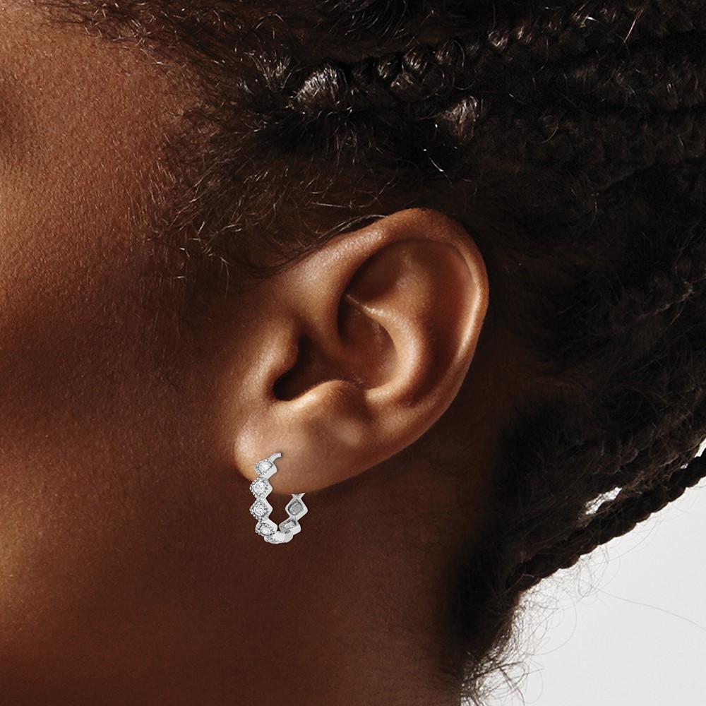 Sterling Silver Rhodium-plated CZ Hinged Hoop Earrings (QE9197)