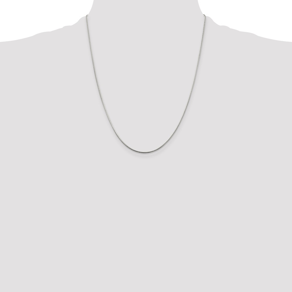 Sterling Silver 1.25mm Diamond-cut Snake Chain (QFS16-22)