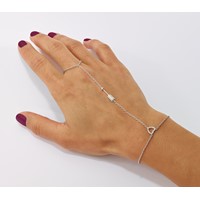 Sterling Silver Rhodium-plated Polished CZ Heart Arrow Attached Chain Ring Bracelet, 7" view 5