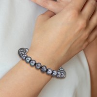 8-9mm Black Near-Round Freshwater Cultured Pearl Stretch Bracelet view 4