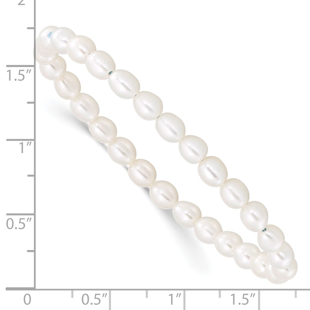 Children's 4-5mm White Rice Freshwater Cultured Pearl Stretch Bracelet (QH5278)