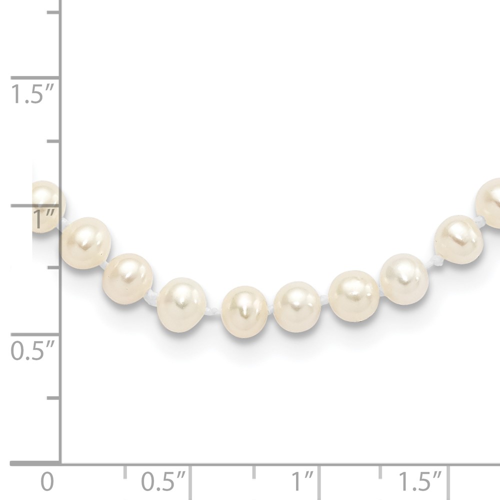 Sterling Silver Rhodium-plated 4-5mm White Near-Round Freshwater Cultured Pearl 16 inch Necklace (QH5311-16)