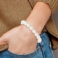 Majestik 10-11mm White Imitation Shell Pearl Stretch Bracelet view 4