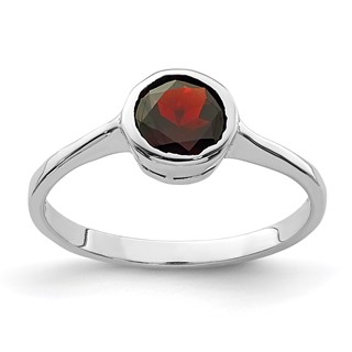 Sterling Silver Rhodium-plated Garnet Ring