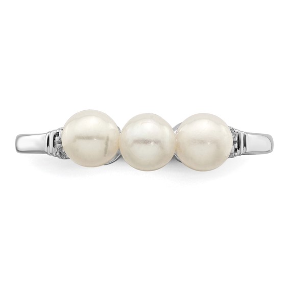 Sterling Silver Rhodium Plated Diamond and FW Cultured Pearl Ring