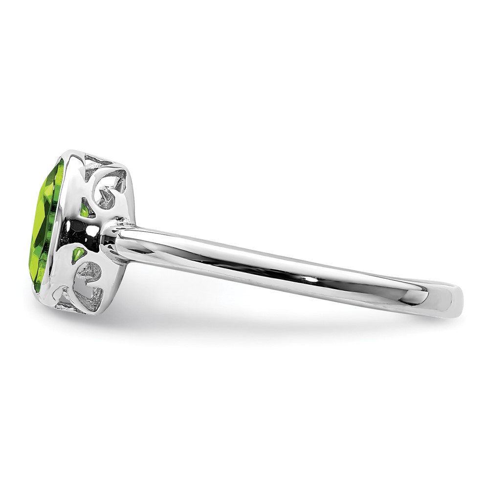 Sterling Silver Rhodium-plated Polished Peridot Oval Ring (QR6400PE-6)