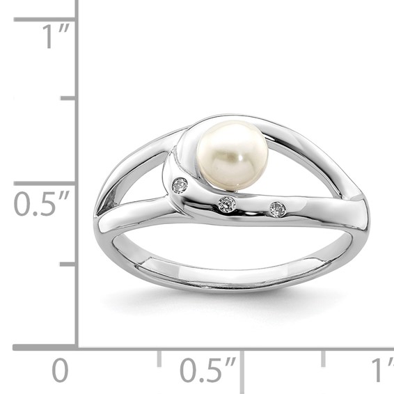 Sterling Silver Rhodium-plated CZ (5-6mm) Button FWC Pearl Ring