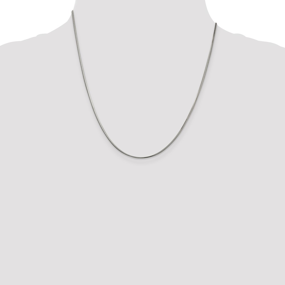 Sterling Silver 1.5mm Diamond-cut Flat Snake Chain (QSF160-20)