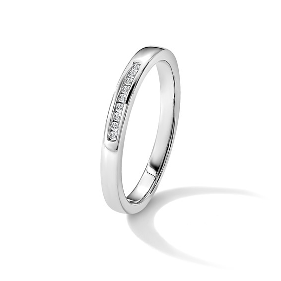 White Ice Sterling Silver Rhodium-plated Chanel-set Diamond Ring