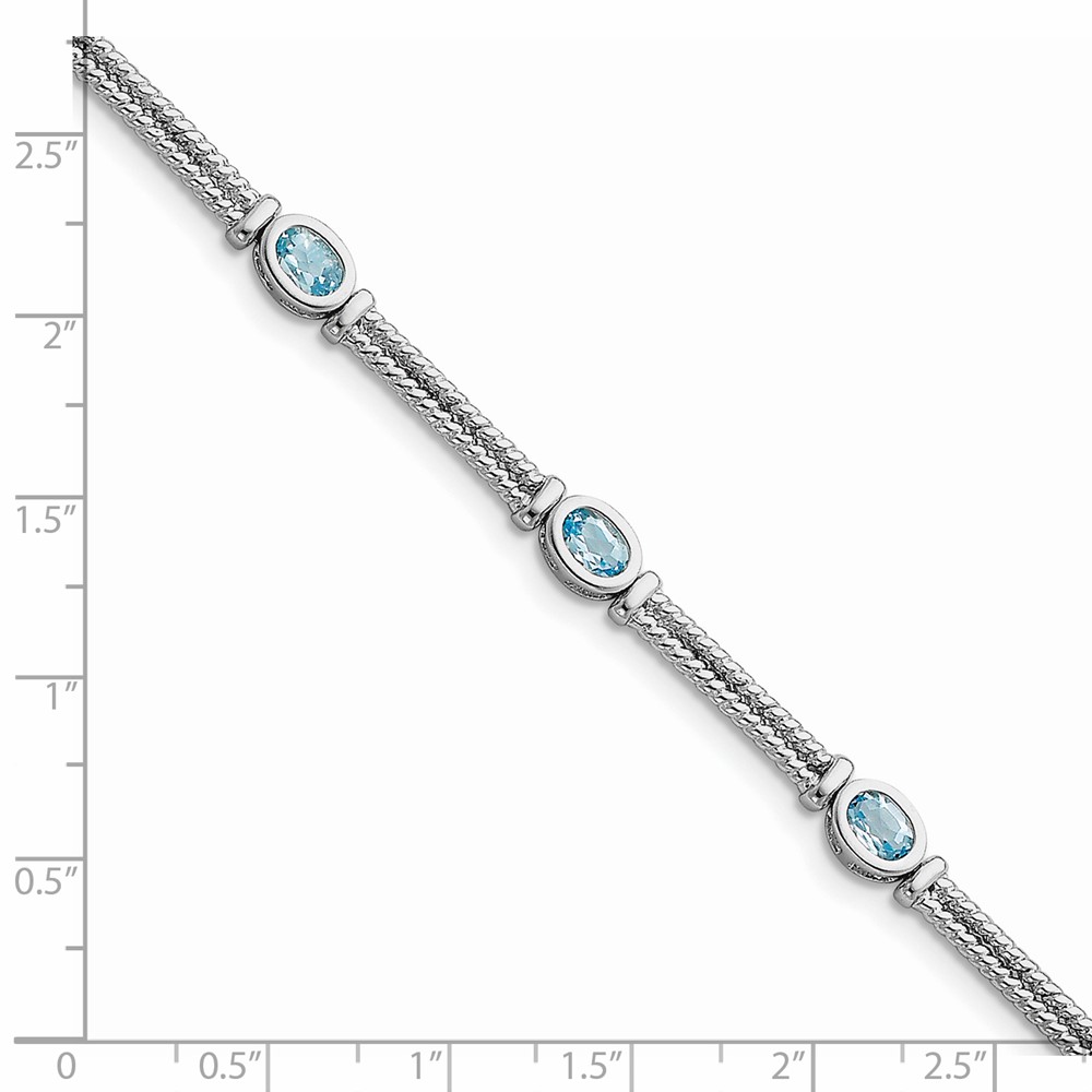 Sterling Silver Rhodium-plated Blue Topaz Bracelet (QX601BT)