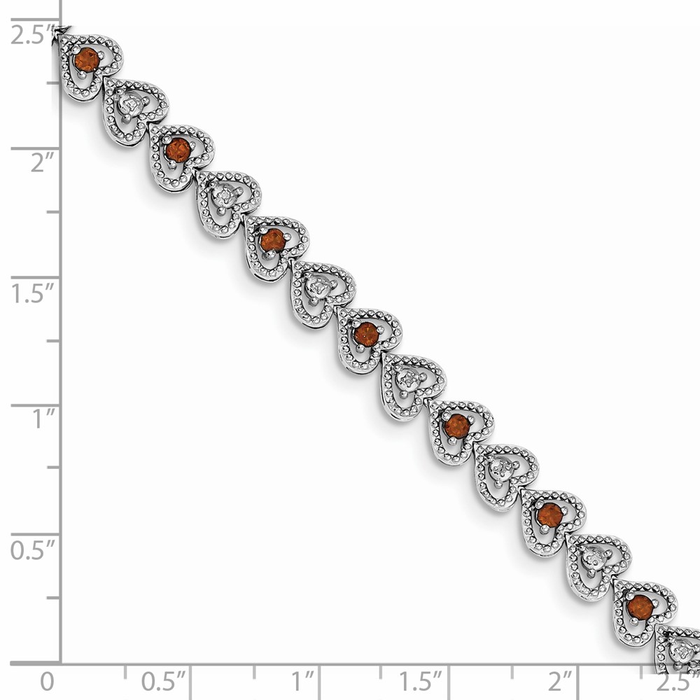 Sterling Silver Rhodium-plated Garnet Diamond Bracelet (QX832GA)