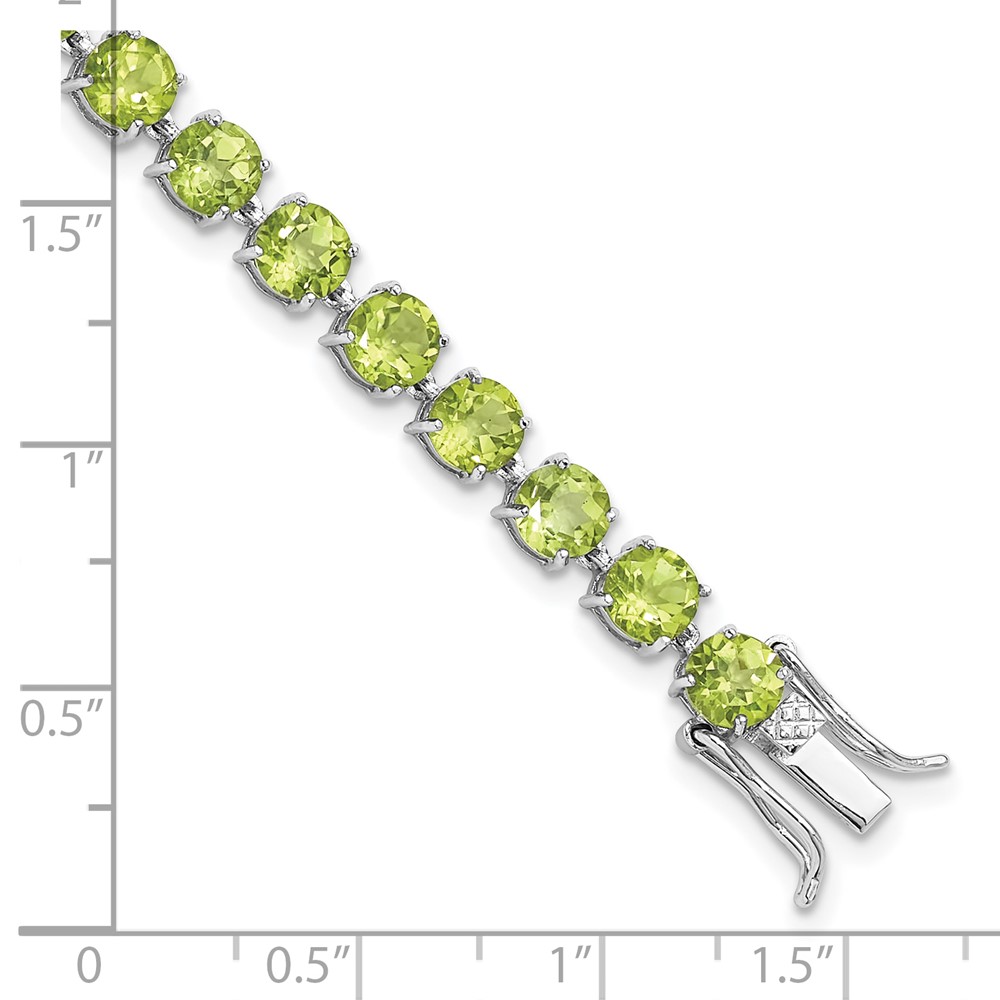 Sterling Silver Rhodium-plated 5mm 16.74PE Peridot Bracelet (QX992PE)