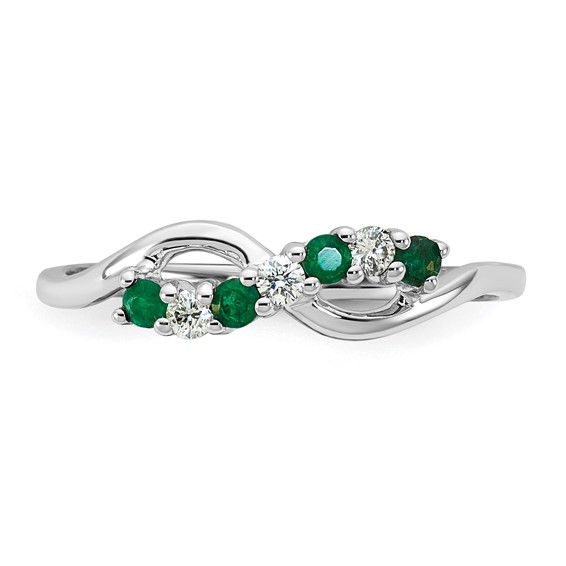 10kw Emerald and Diamond Ring