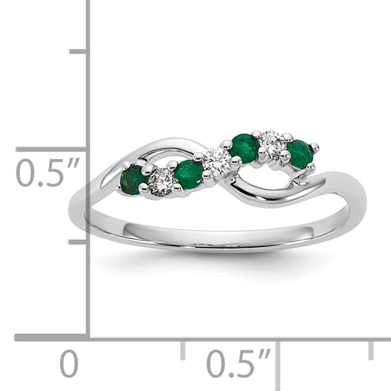 10kw Emerald and Diamond Ring