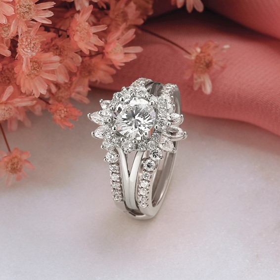 14k White Gold Halo Diamond Semi-Mount Engagement Ring