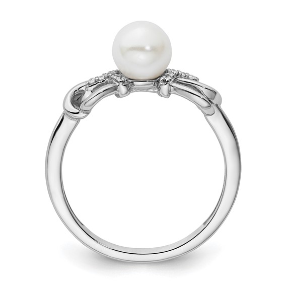 14K White Gold Polished White Freshwater Cultured Pearl and 1/20 carat Diamond Fashion Ring