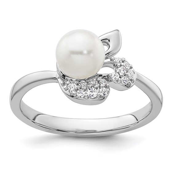 14K White Gold Polished 1/10 carat Diamond and White Freshwater Cultured Pearl Size 7 Ring
