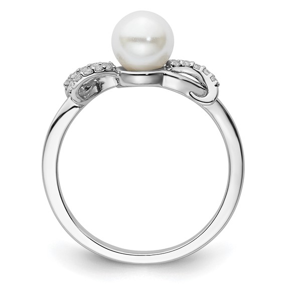 14K White Gold Polished 1/10 carat Diamond and White Freshwater Cultured Pearl Size 7 Ring
