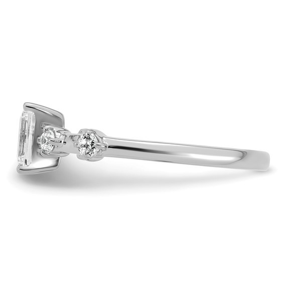 14k White Gold Semi-mount Diamond Emerald Center Engagement Ring