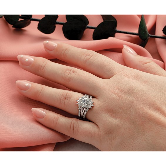 14k White Gold Complete Diamond Ring Guard