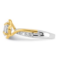 14ktt Certified Round Center Lab Grown Diamond VS+ F+ Ring view 3