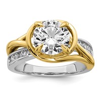 14ktt Certified Round Center Lab Grown Diamond VS+ F+ Ring view 1