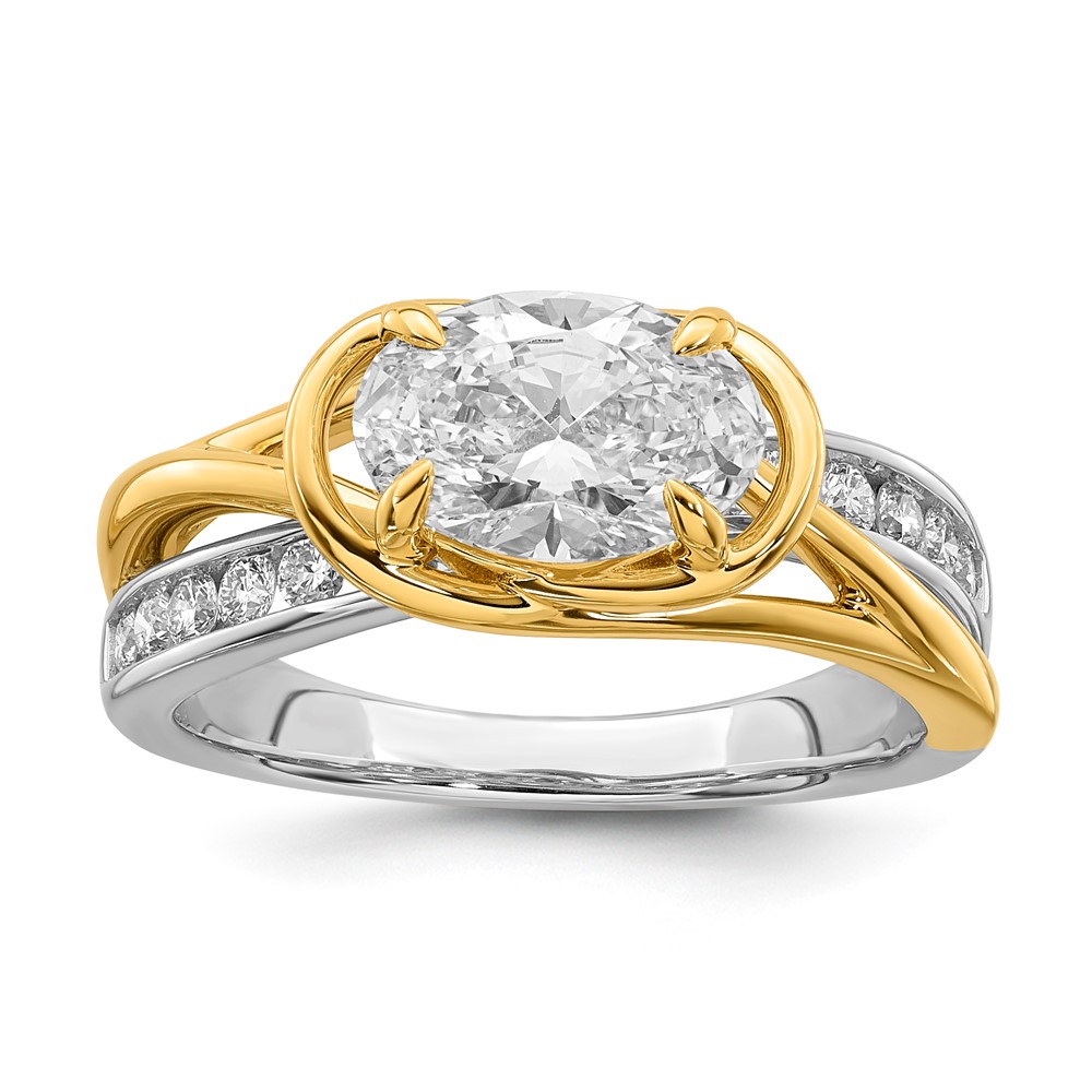 14ktt Certified Oval Center Lab Grown Diamond VS+ F+ Ring