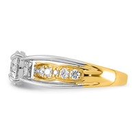 14ktt Certified Round Center Lab Grown Diamond VS+ F+ Ring view 3