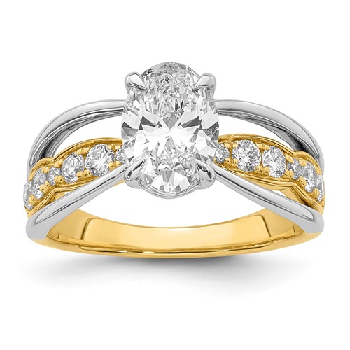 14ktt Certified Oval Center Lab Grown Diamond VS+ F+ Ring