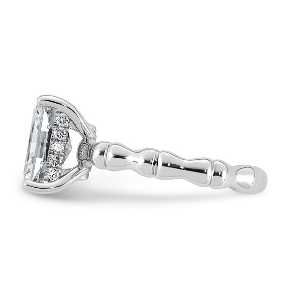 14kw 2 3/4ct Cert Radiant Center Lab Grown Diamond VS+ F+ Comp Ring