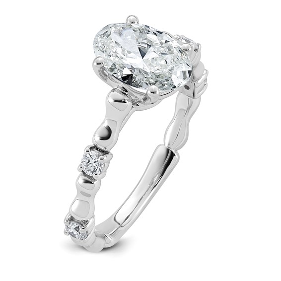 14kw 1 5/8ct Cert Oval Center Lab Grown Diamond VS+ F+ Comp Ring