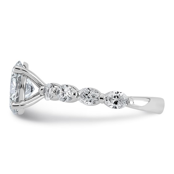 14kw 2 5/8ct Cert Oval Ctr Lab Grown Dia VS+ F+ w/ Oval Sides Comp. Ring