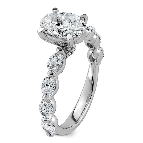 14kw 2 5/8ct Cert Oval Ctr Lab Grown Dia VS+ F+ w/ Oval Sides Comp. Ring