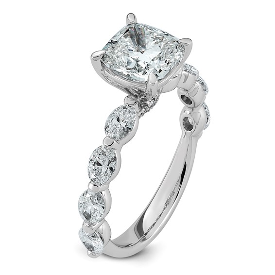 14kw 3ct Cert Cushion Ctr Lab Grown Dia VS+ F+ w/ Oval Sides Comp Ring